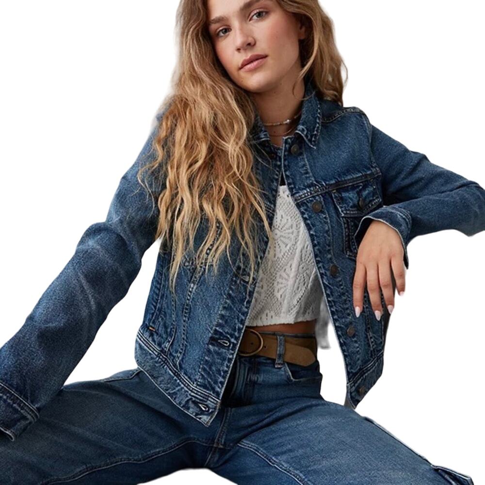 American Eagle Classic Denim Jacket Size Small - Picture 2 of 15